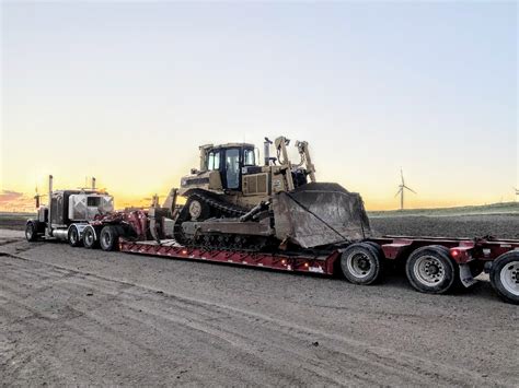 Four Things You Should Know About Heavy Haul Trucking - Heavy Haulers Blog