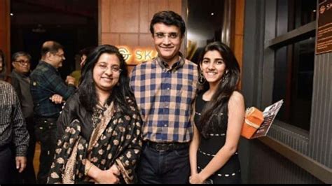 Sourav Ganguly Daughter - Meet Sana Ganguly The Beautiful Daughter Of ...