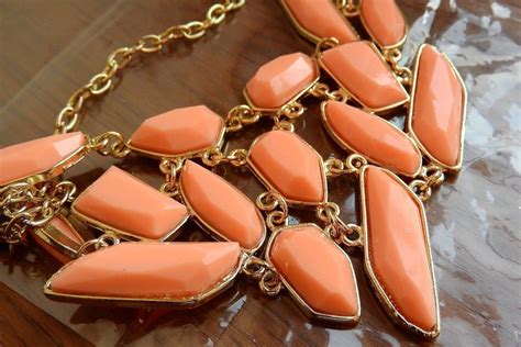 How To Make Resin Jewelry Without Molds - The Creative Folk