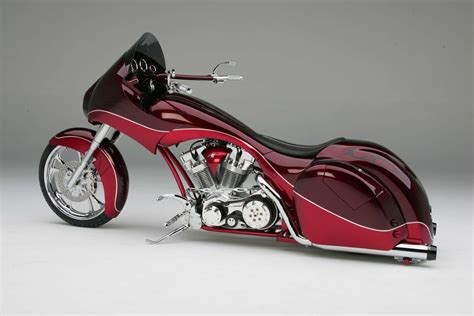 Custom Bagger – Motorcycle Eye Candy of the Week – Motorcycle Melee