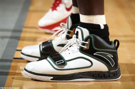 Kicksology: Kevin Garnett