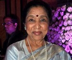 Asha Bhosle Biography, Birthday. Awards & Facts About Asha Bhosle