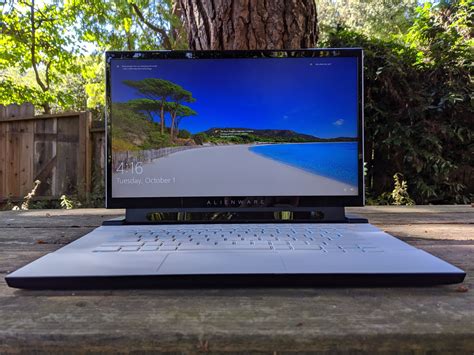 Alienware m15 R2 review: Power in a stylish and portable package | GameStar