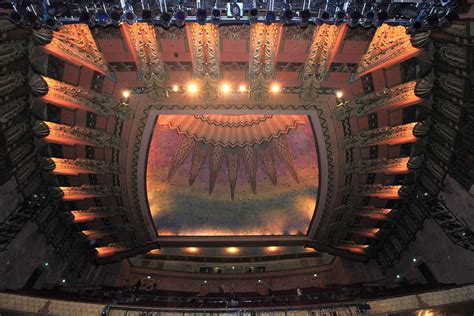 Los Angeles Theatres: Wiltern Theatre: auditorium