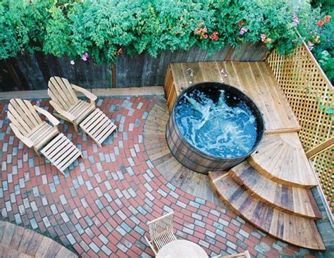 Redwood Hot Tubs #redwood | Round hot tub, Hot tub backyard, Hot tub garden