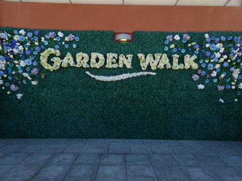 Anaheim GardenWalk ::: whatsnew