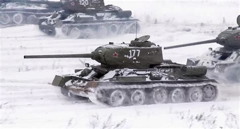 The Soviet Tank That Changed the World | T-34 Soviet Tank History