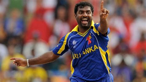 ‘Thought I’d bowl leg spin,’ Muttiah Muralitharan’s stunning revelation - cricket - Hindustan Times