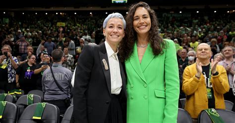 Megan Rapinoe Celebrates Sue Bird at Her Jersey Retirement | PS Celebrity