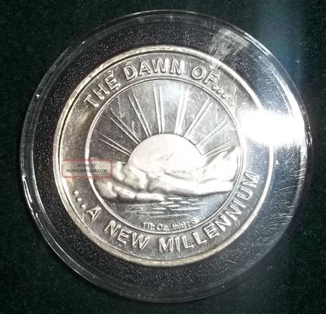 2000 Silver Walking Liberty " The Dawn Of. . . A Millennium " Coin