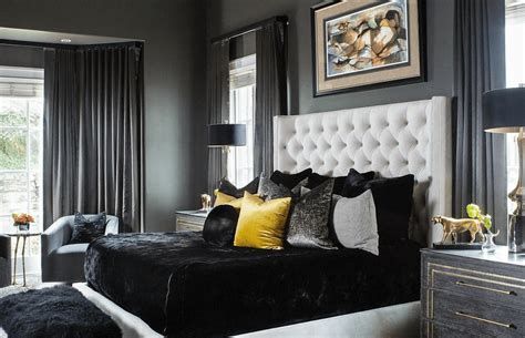 36 Dramatic Black Bedroom Ideas and Design Tips