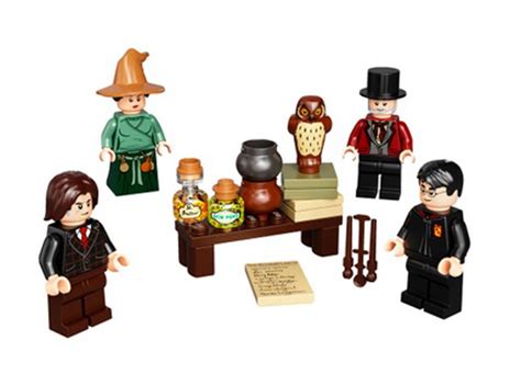 LEGO Harry Potter Wizarding World Minifigure Accessory Set (40500) Revealed - The Brick Fan