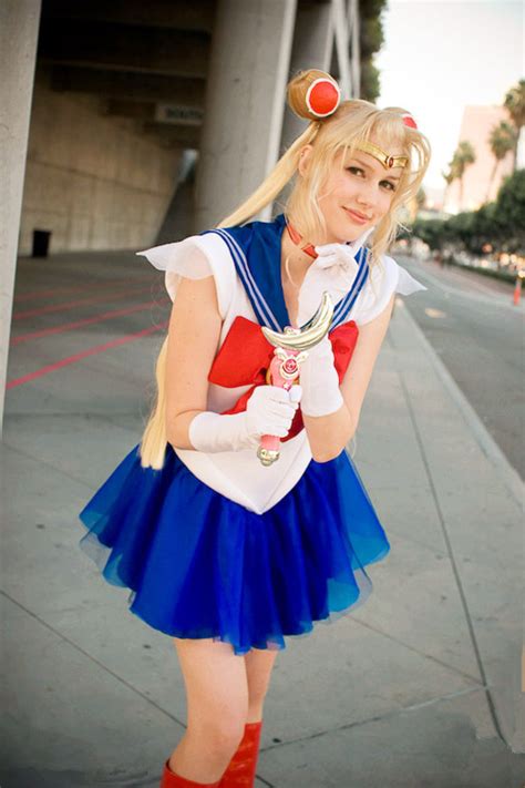 Two Costumes for Sailor Moon Cosplay, Which One Do You Like? - Rolecosplay