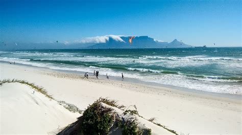 Bloubergstrand - Blaauwberg Coast, South Africa - Tripcarta