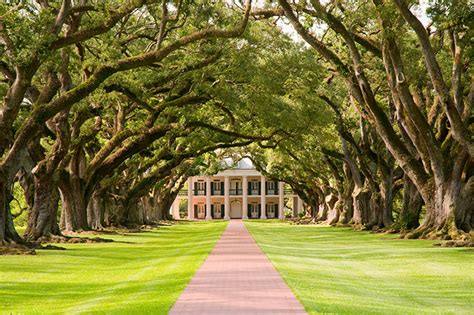 Antebellum Plantations Self Drive | Freedom Destinations