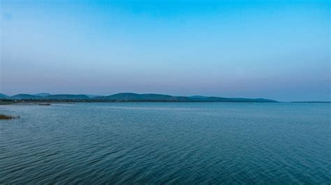 Chilika Lake - Largest Saltwater Lagoon in Asia | Veena World