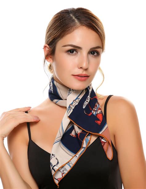 Blue Retro Satin Large Scarf #womensfashionretrostyles | Seidentuch, Hübsche gesichter, Tücher