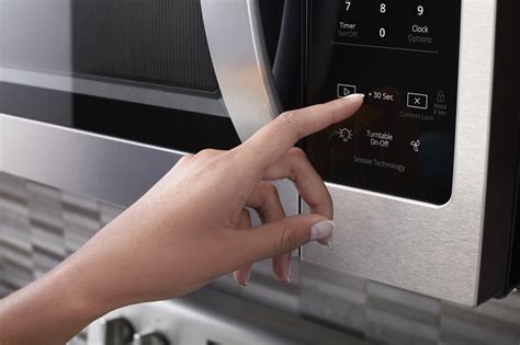 Things to Look for in Your New Convection Microwave Oven - Universal Appliance and Kitchen Center