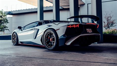 This Twin-Turbo Lamborghini Aventador Is A Hypercar Killer