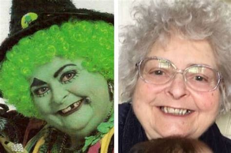 Grotbags actress Carol Lee Scott passes away at 74 - Bollywoodlife.com