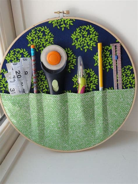 15 Awesome Projects Made Using Embroidery Hoops | Embroidery hoop crafts, Embroidery hoop decor ...