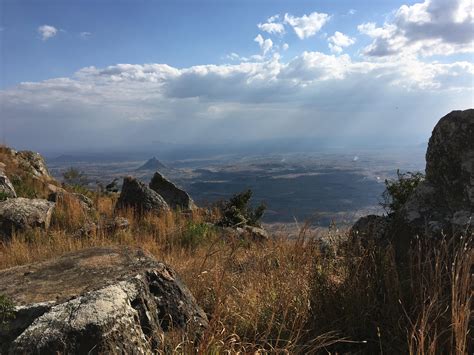 The beautiful mountains of Malawi [3264x2448] : r/EarthPorn