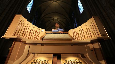 Notre-Dame Musicians Rejoice That Cathedral’s Organ Was Spared - The New York Times