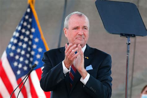 New Jersey governor tests negative for coronavirus