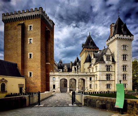 Castle of Pau | France | JM | Flickr