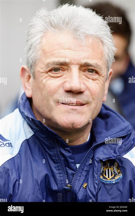 KEVIN KEEGAN NEWCASTLE UNITED FC MANAGER ST.JAMES PARK NEWCASTLE ...