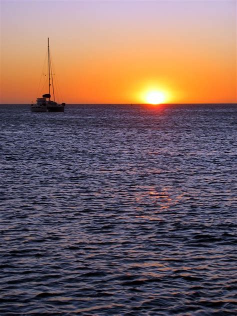 A sunset cruise in Aruba | Smithsonian Photo Contest | Smithsonian Magazine