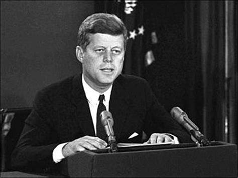 Archives to recount JFK's Cuban missile crisis - CBS News