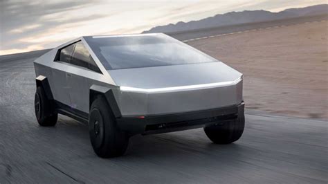 Elon Musk Changes His Mind On Making Tesla Cybertruck Smaller