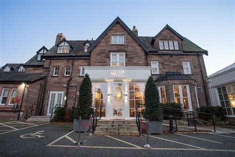 Wedding Venue in Alderley Edge, Alderley Edge Hotel | UKbride