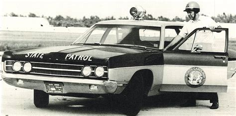 copcar dot com - The home of the American Police Car - Photo Archives