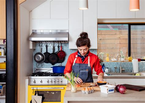 Too Many Cooks In The Kitchen Saying - Kitchen Photos Collections