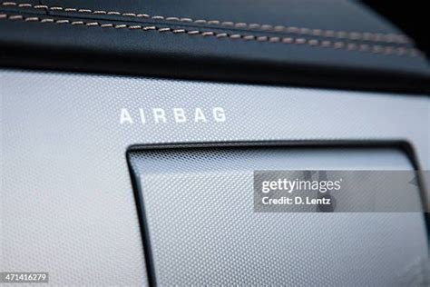 Airbag Dashboard Photos and Premium High Res Pictures - Getty Images