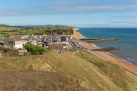 West Bay Beach Bridport - Dorset Guide