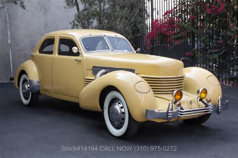 1936 Cord 810 Westchester Sedan | Beverly Hills Car Club