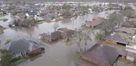 PHOTO Every House In Laplace Louisiana Is Underwater