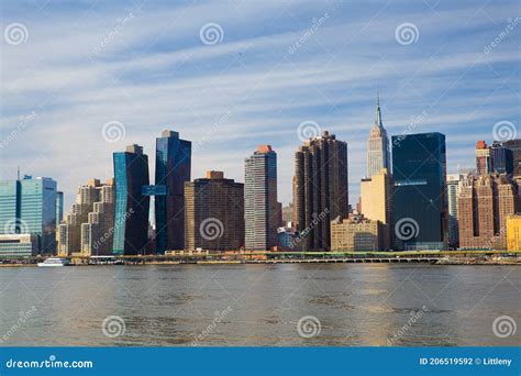 New York City Skyline from Long Island City Editorial Photography - Image of river, business ...