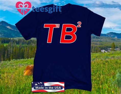 Tom Brady Logo Classic T-Shirt - Teesgift | Tom brady logo, Classic t ...