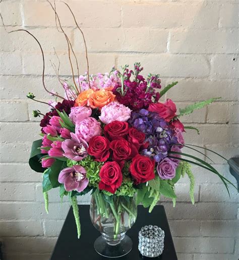 Bountiful Beauty in Long Island City, NY | Fellan Florist