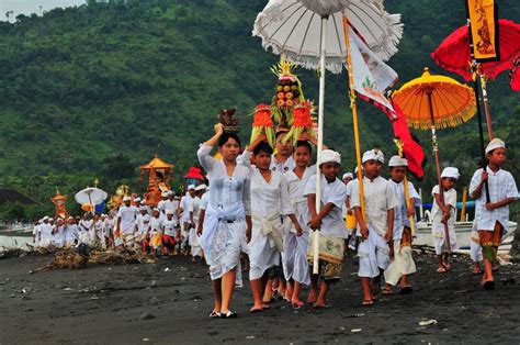 18 Festivals in Indonesia That Bring Out Its National Colours (2025 ...