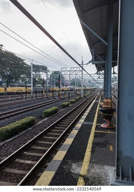 Lempuyangan Railway Station Busiest Railway Station Stock Photo ...