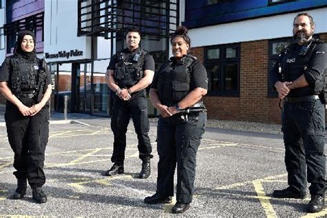 Thames Valley Police encouraging new BAME officers with online event - Bucks Radio