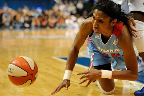 Angel McCoughtry Named To All-WNBA First Team - Peachtree Hoops