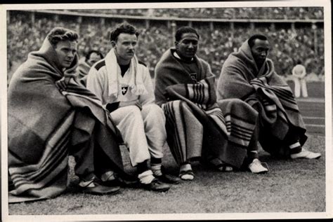 Sammelbild Olympia 1936, Sprinter Frank Wykoff, Paul Hänni, Ralph Metcalfe, Jesse Owens Nr ...