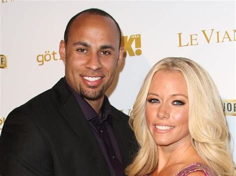 Kendra Wilkinson Divorce Chatter: Will Star Cash In? - The Hollywood Gossip