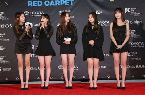 GFriend on New EP 'The Awakening': 'We Wanted to Show How Versatile We ...